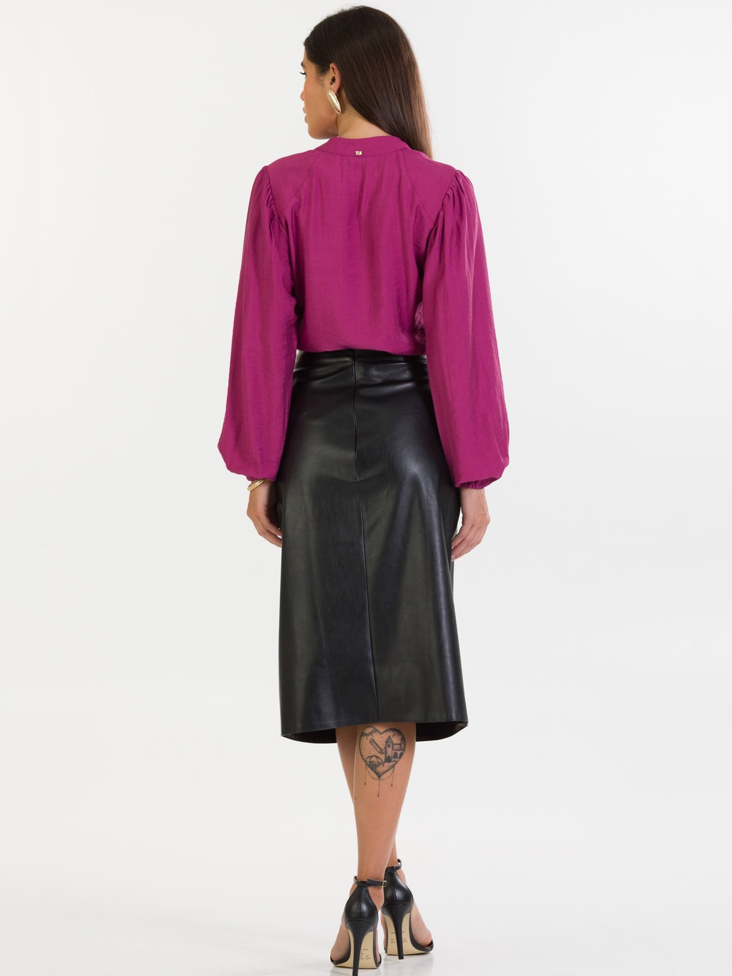 4a1abe86f2770ea1ace9a1a23f3ce678 jpg 7068