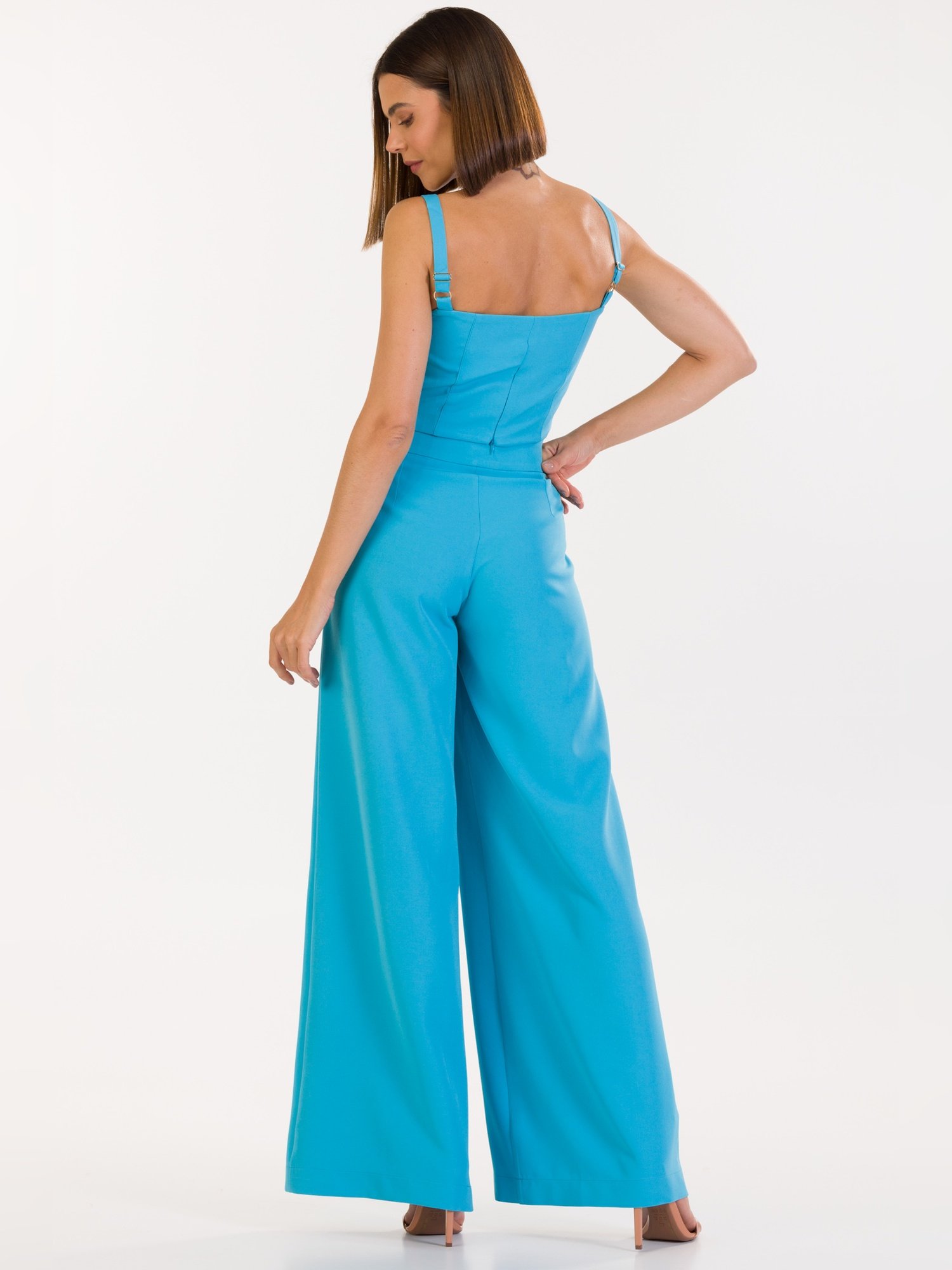 4a243bc87de2ea0c99e1b7e37d98bc36 jpg 6370