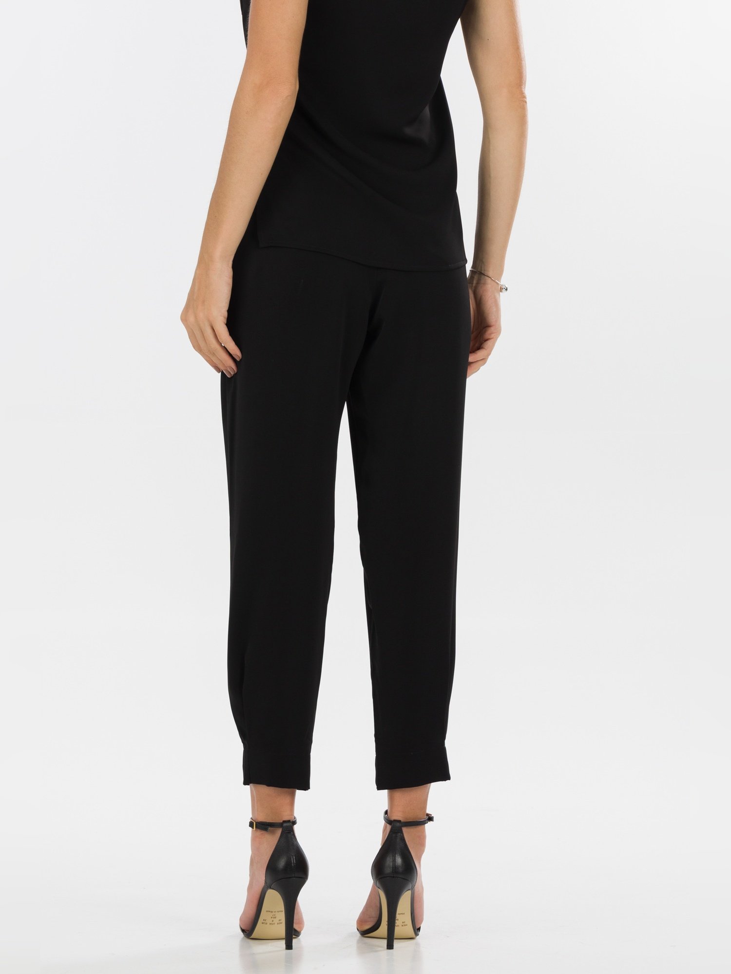 7335992f7c6b4aacbfb96ec79155fe98 jpg 7618