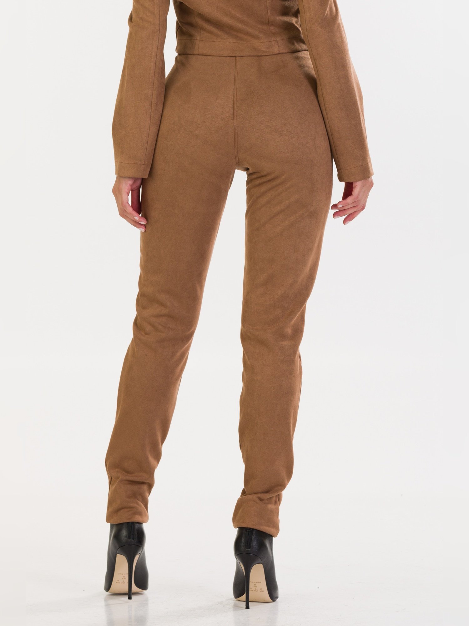 815a0fbdde2fb0ce38508aa17acd0a58 jpg 6921