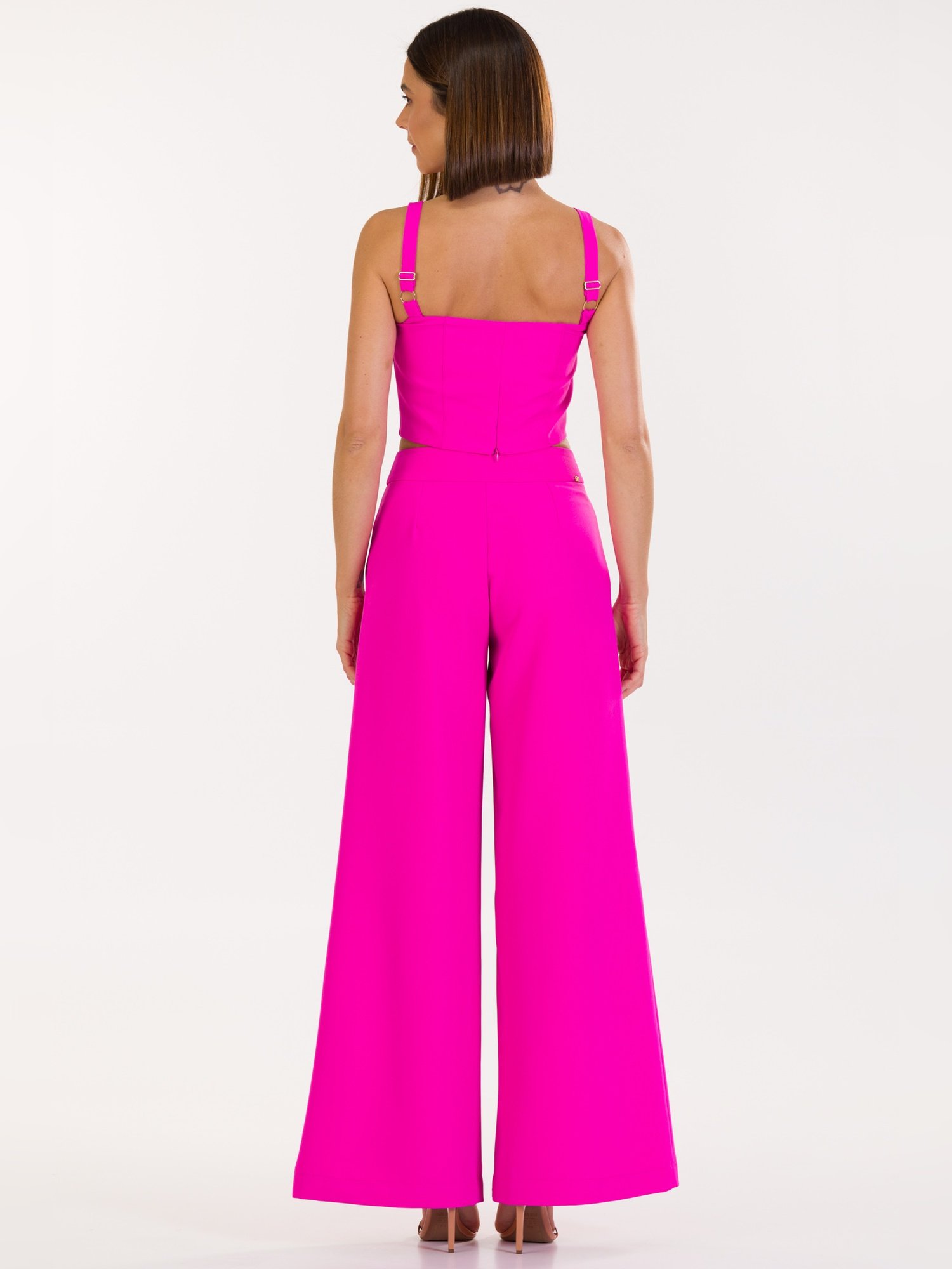 85edc85156ecc9149228003fc51aeea0 jpg 6400