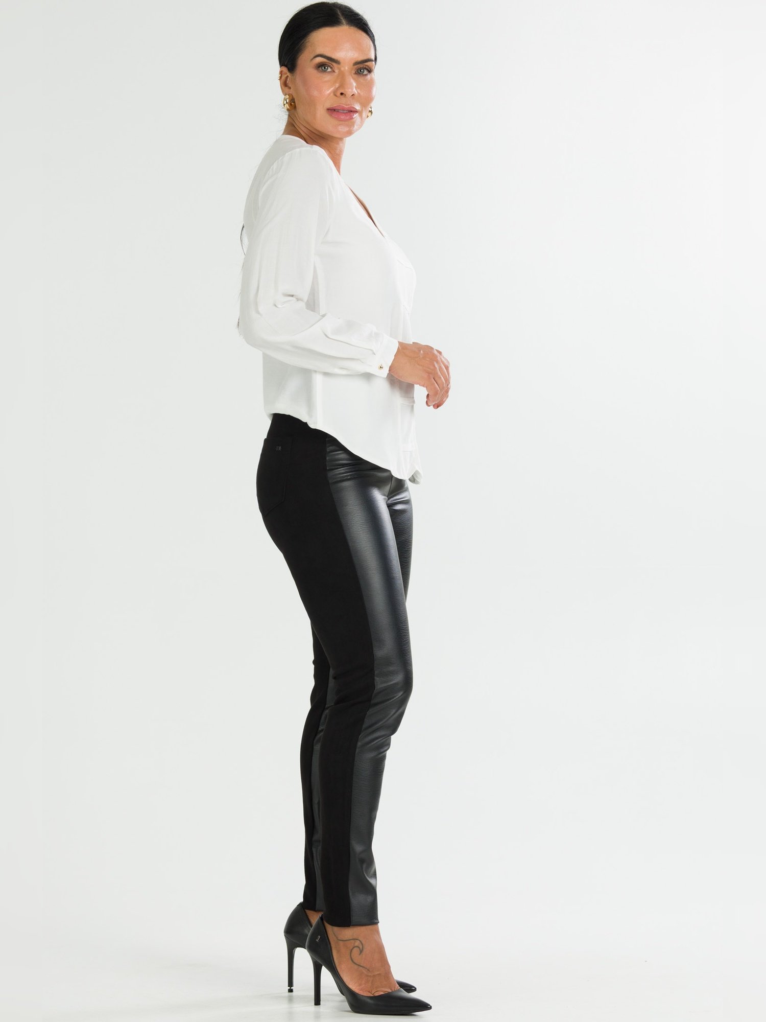 05d3982f610222bd36f899a1bd190685 jpg 8944