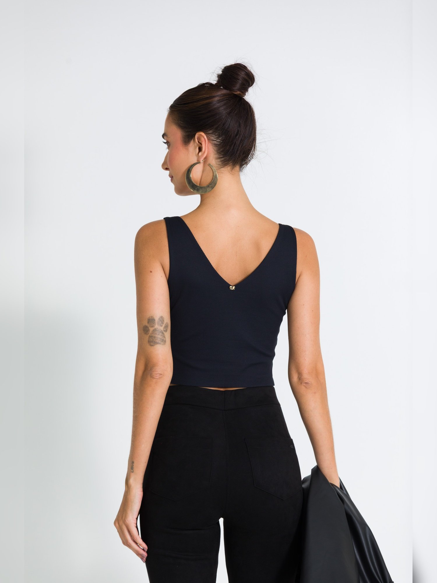 a3d2dfdafbee33fa6d89e55f3a99808b jpg 8670