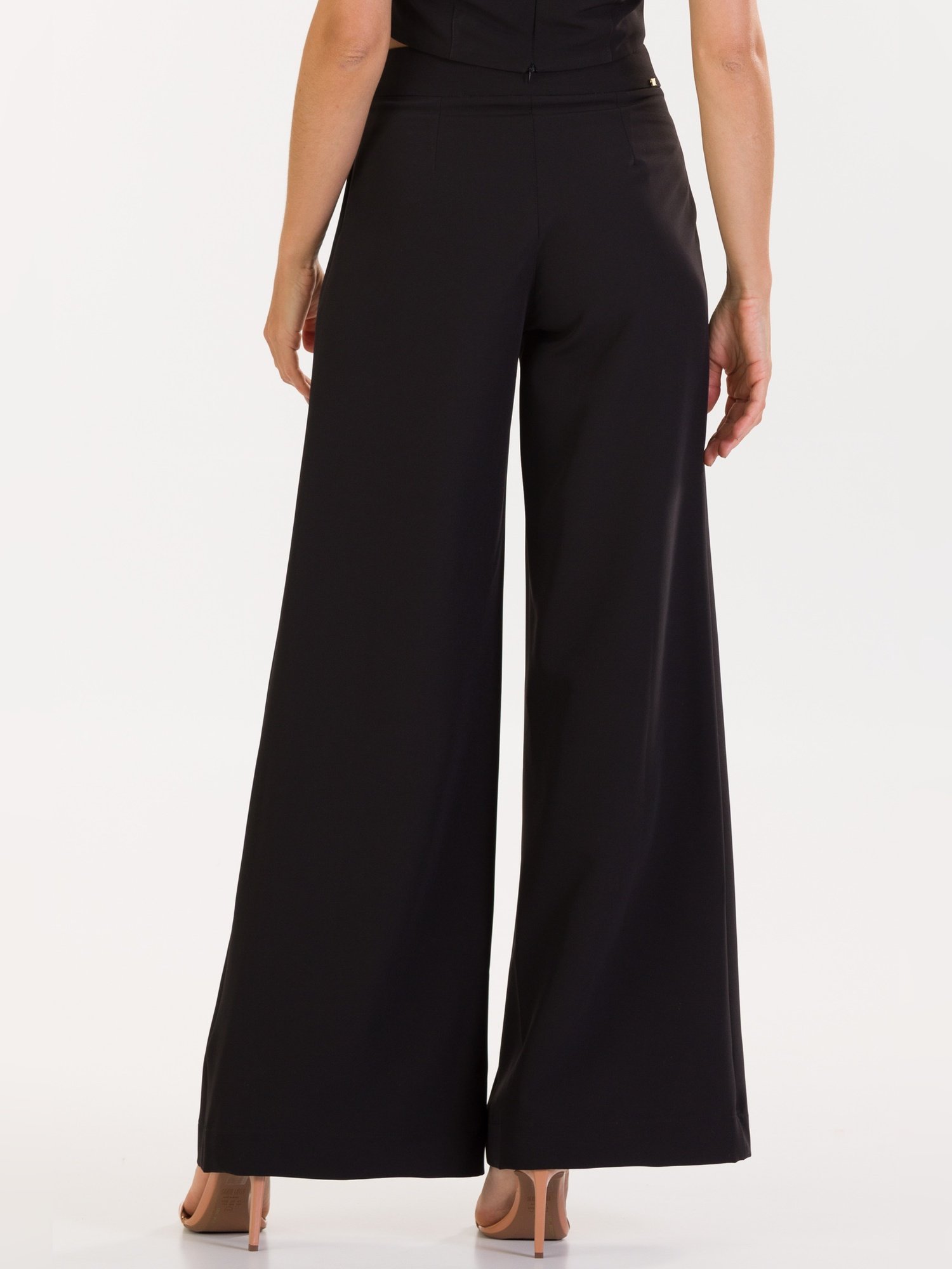 0643949ee8b4962788b8943f0dc2359e jpg 6411