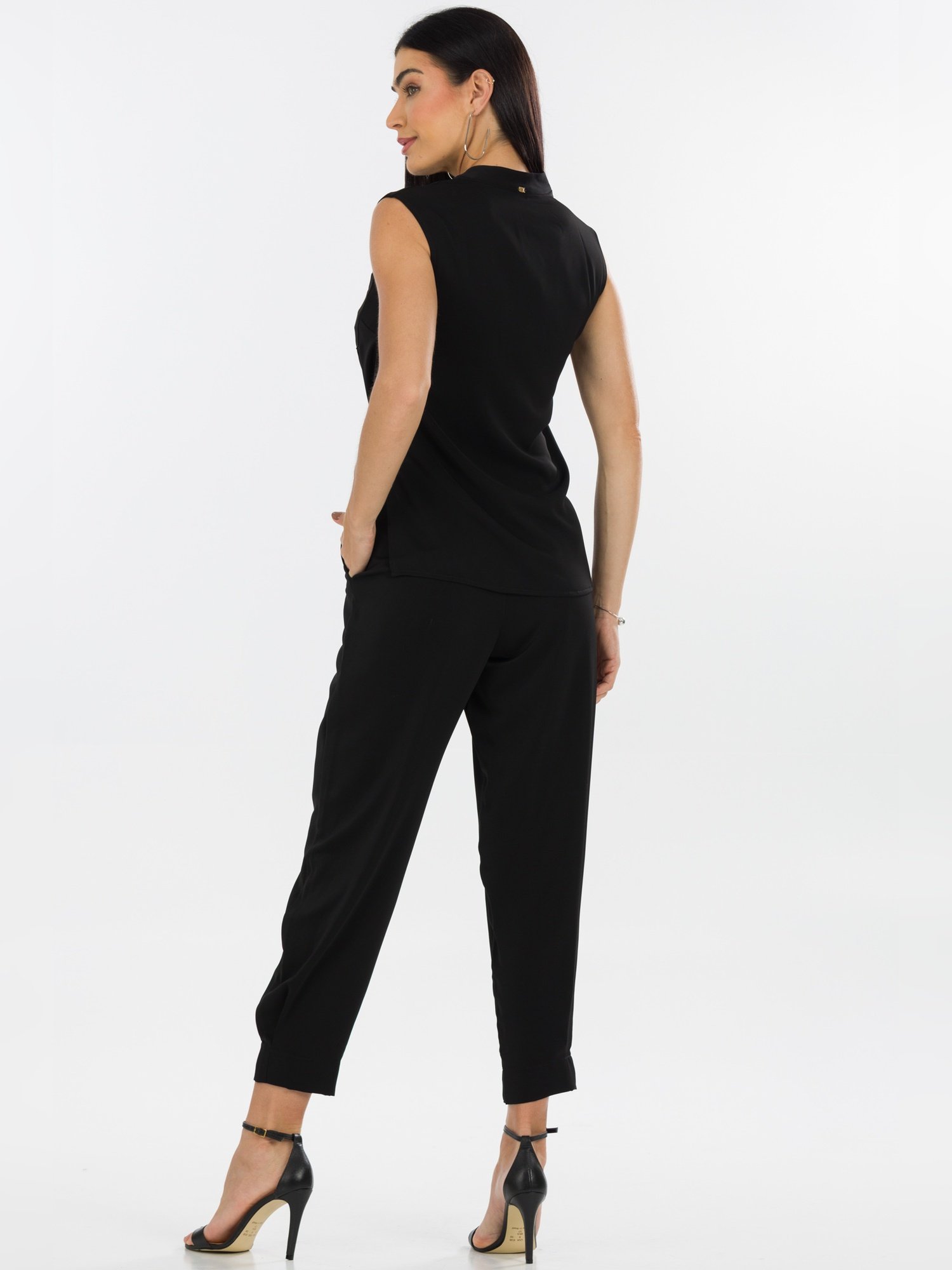 06d42718f34617479d2e32c14c46211c jpg 7615