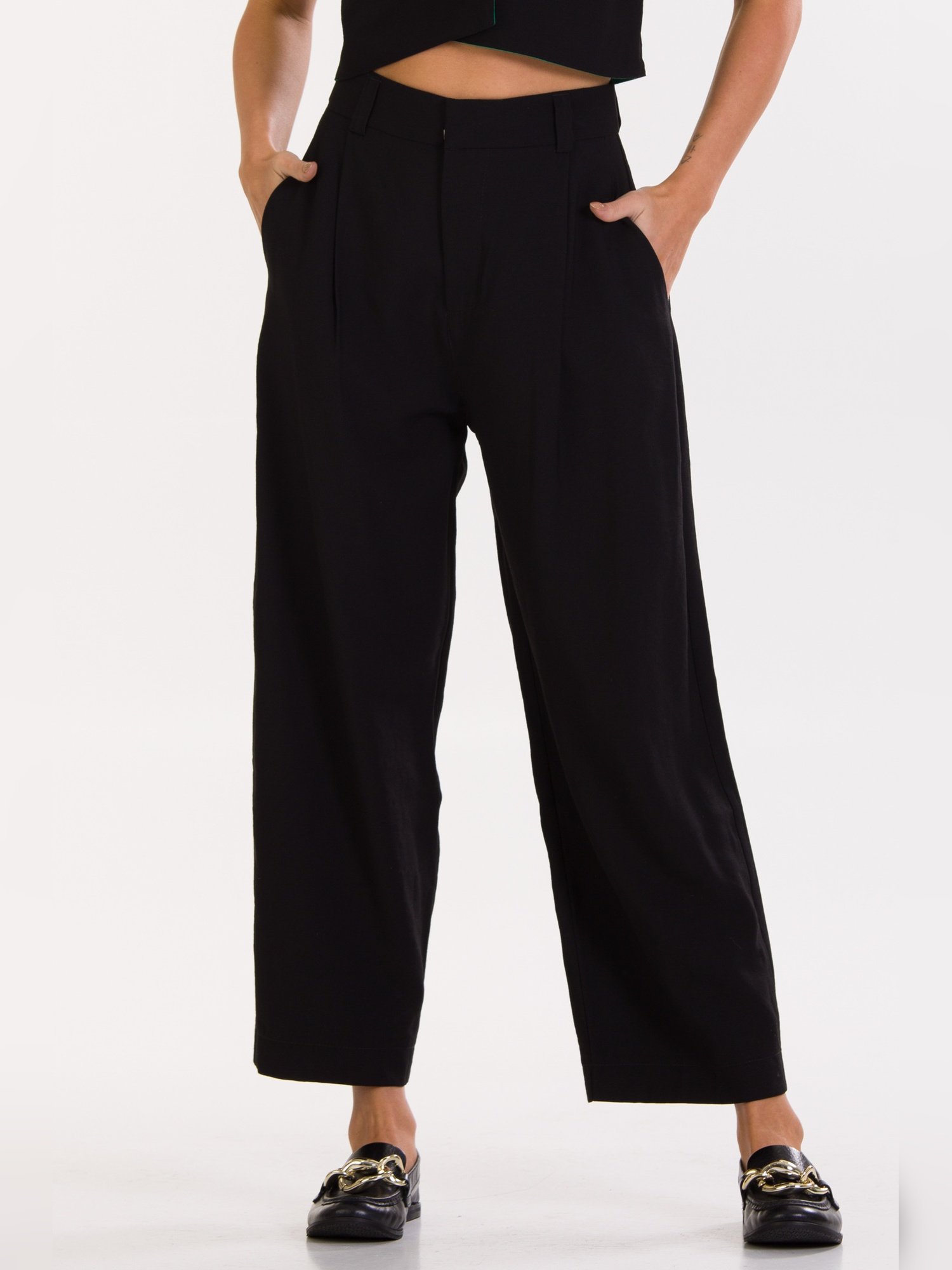 Calça Pantacourt Preta Pantacourt Barata Calça Pantacourt