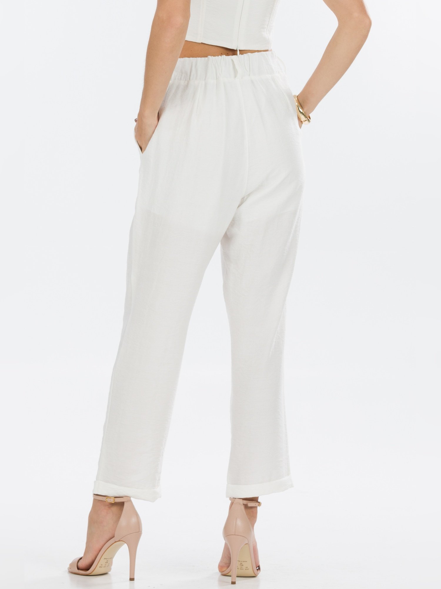 b3edee2b4de4142b70193256cccb2477 jpg 7901