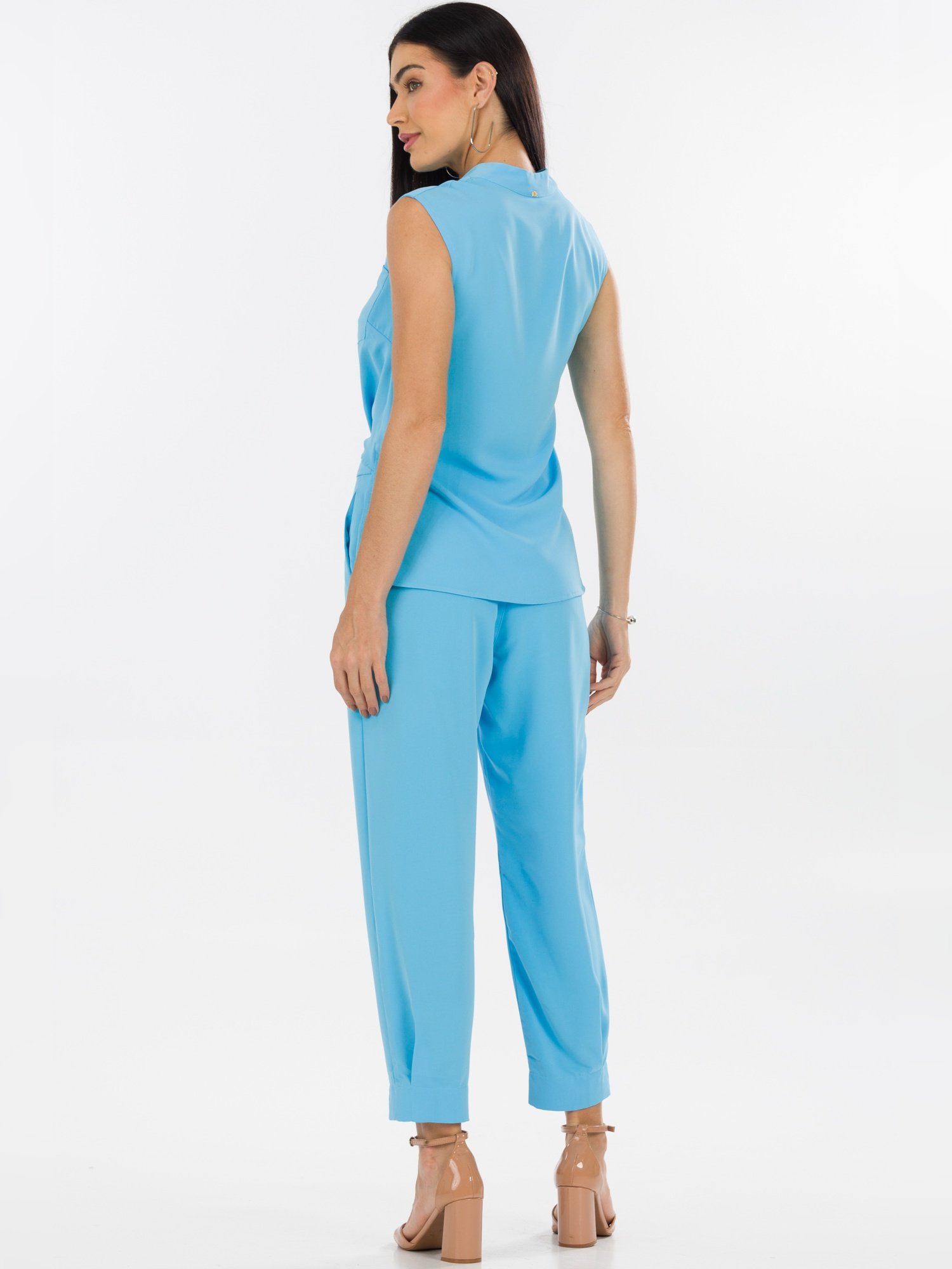 c2b950bedf3264bbac985f7cc2961499 jpg 7605