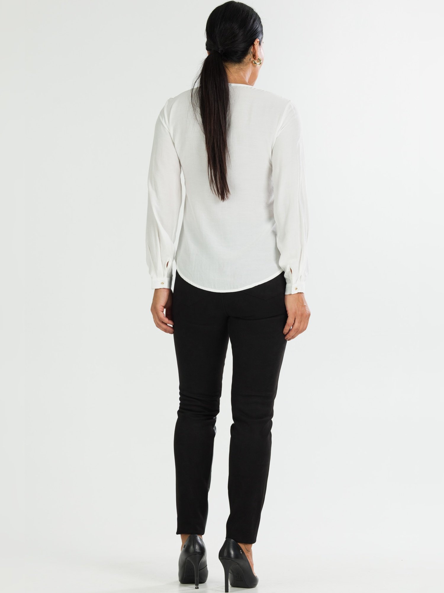 eb7b946833114ab1fae66a0ccf105fa4 jpg 8950