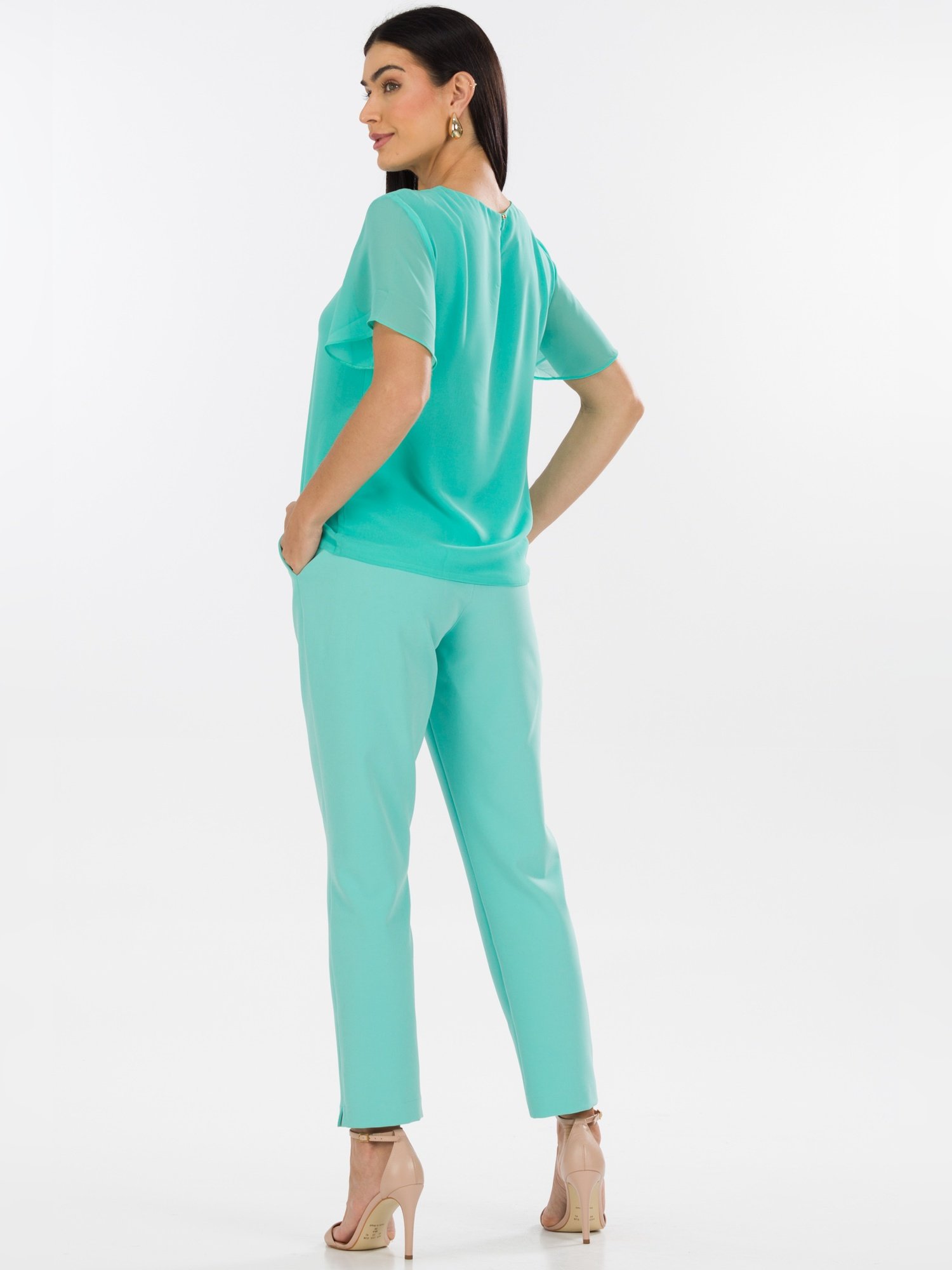 f670960a6bf19f76a44c7fe2860408be jpg 8432