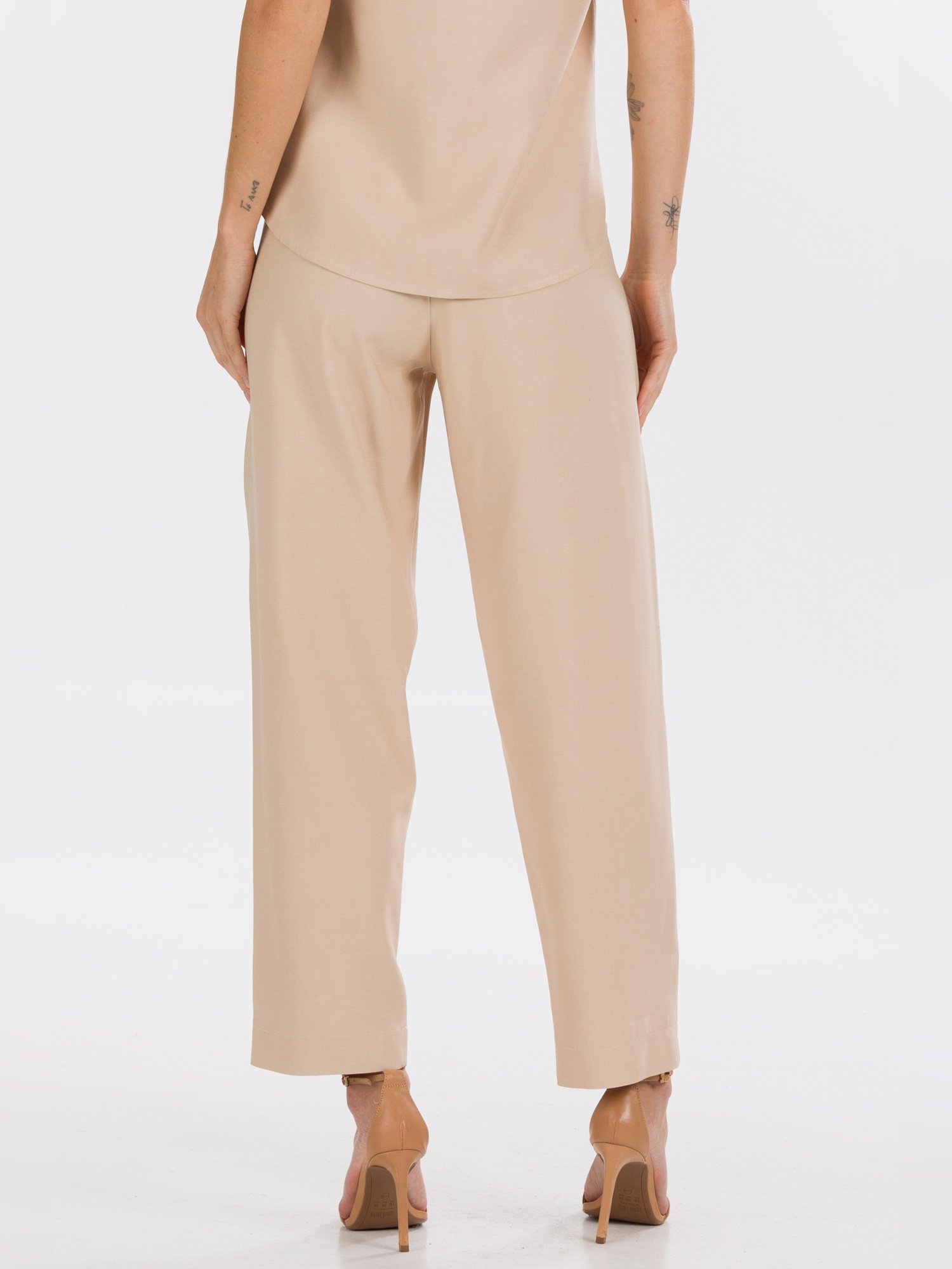 f80daa5cf74ba1e15e6083e8d256ee78 jpg 8119