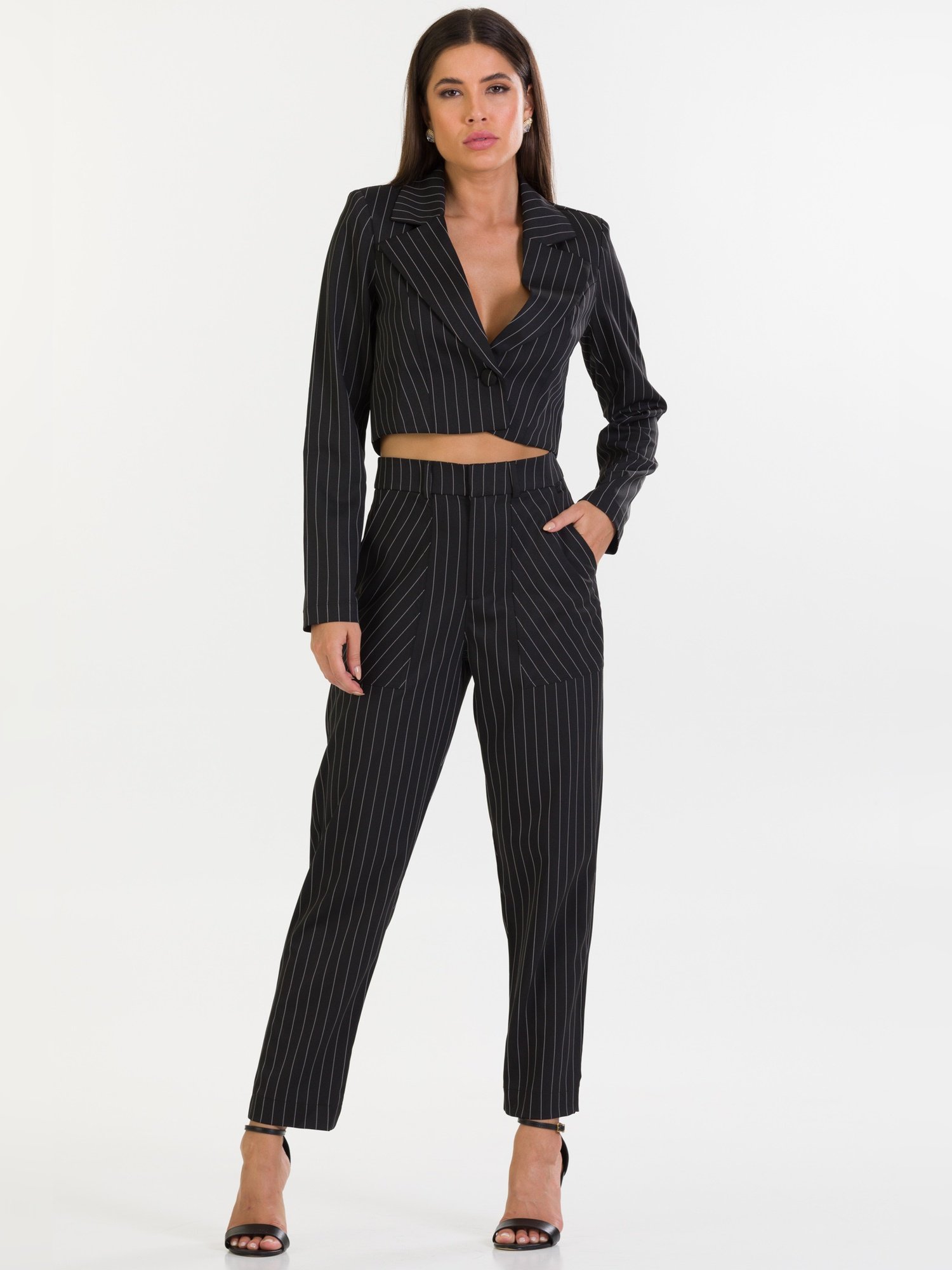 2ae11e7786ebe6bdd08fdf28679e3344 jpg 7043