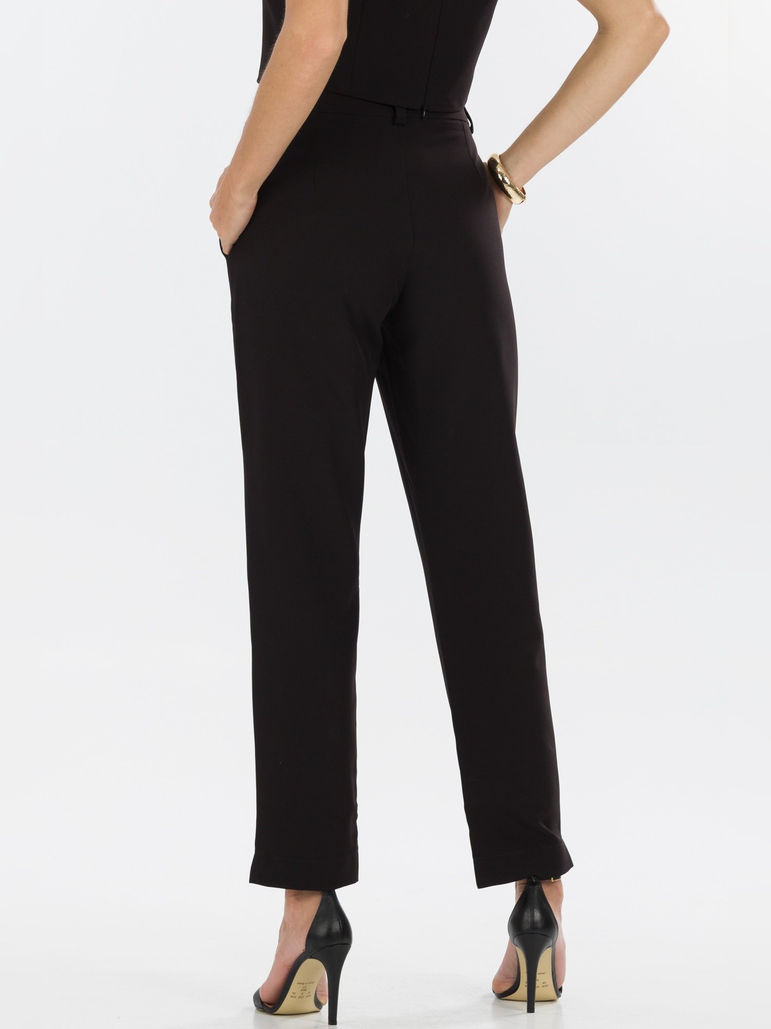 466f84839d74768054e8c9506f6e6604 jpg 7750