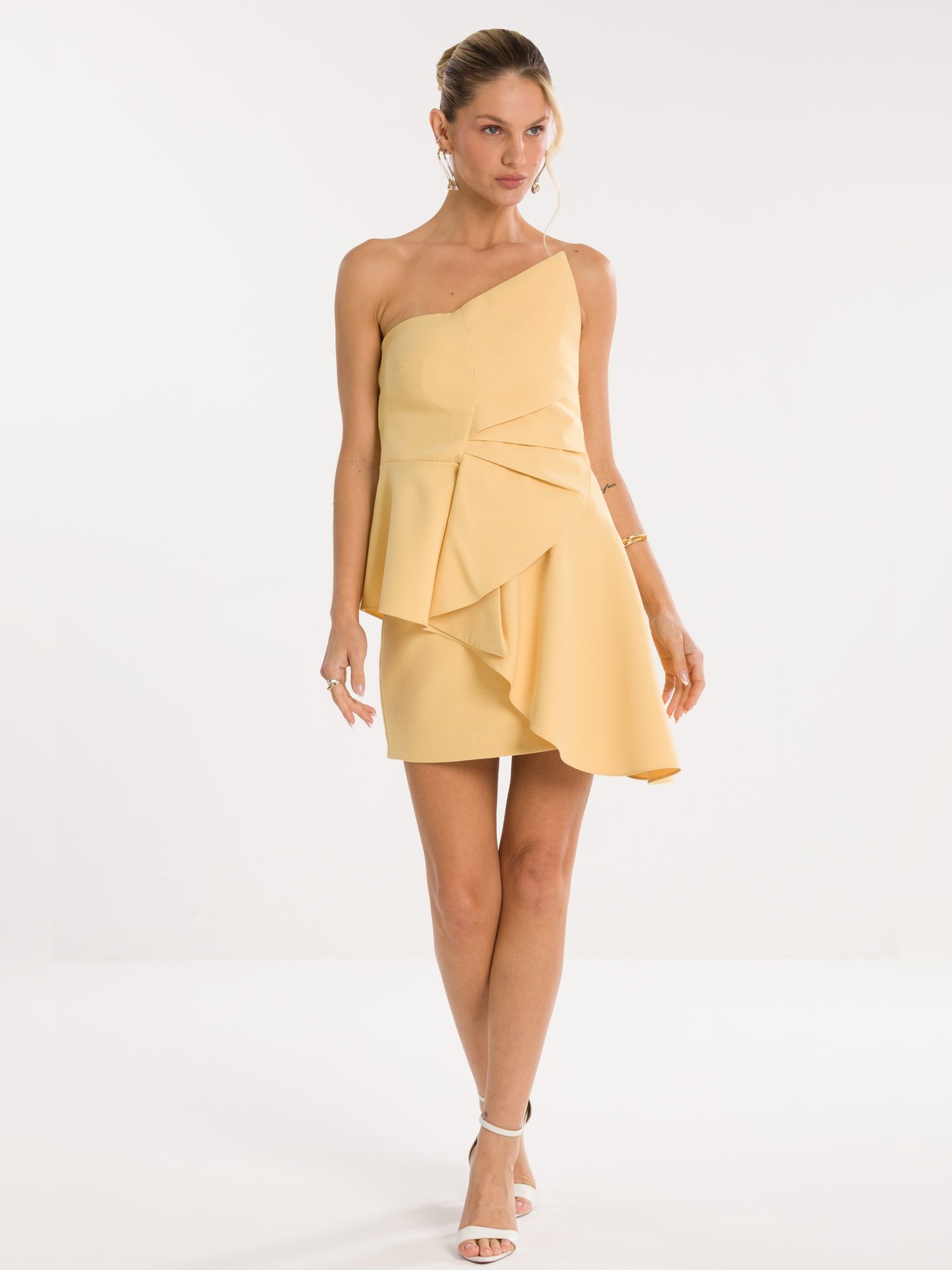 03 top tomara que caia rebeca amarelo