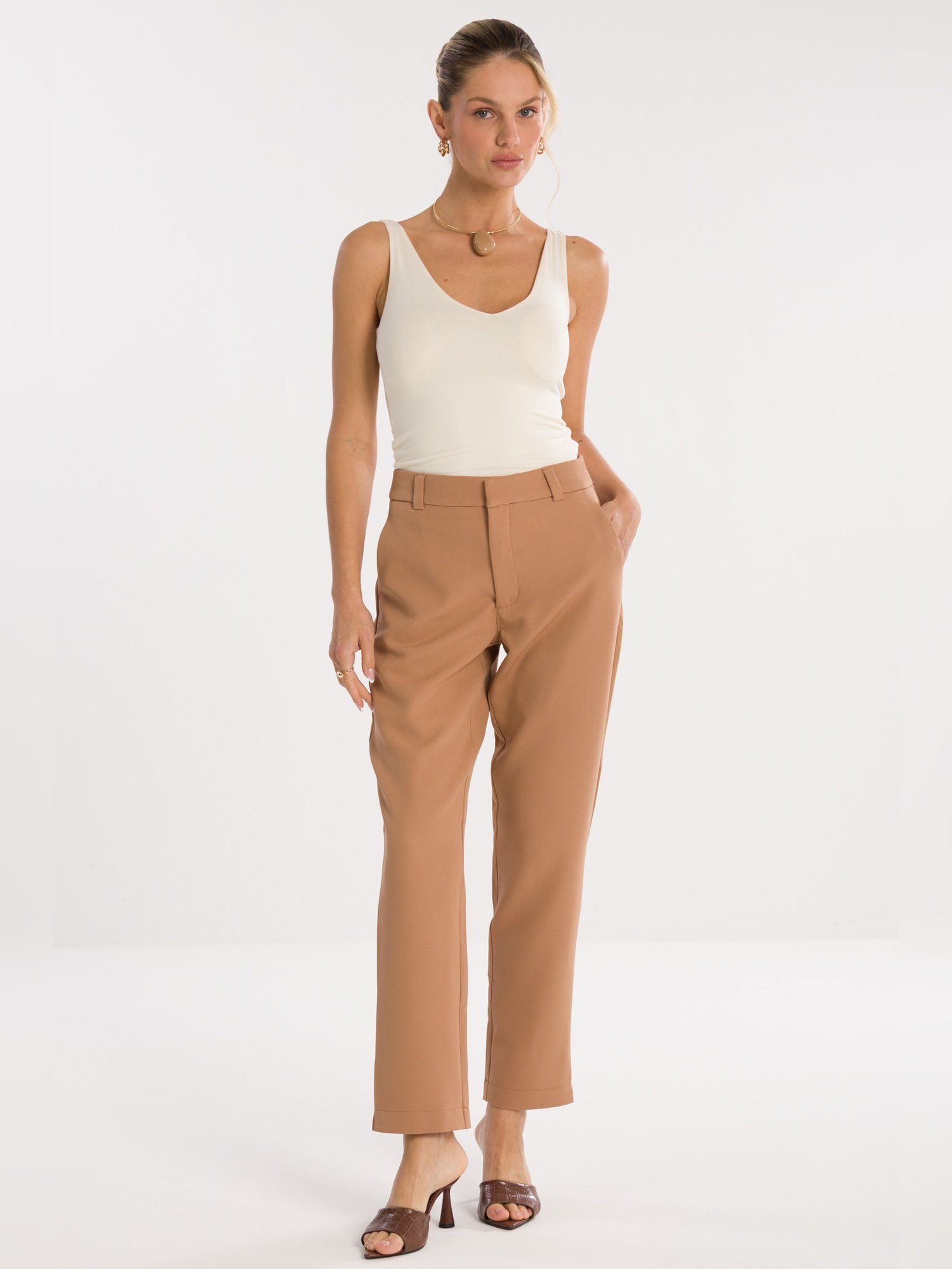 05 calca cigarrete rebeca marrom caqui