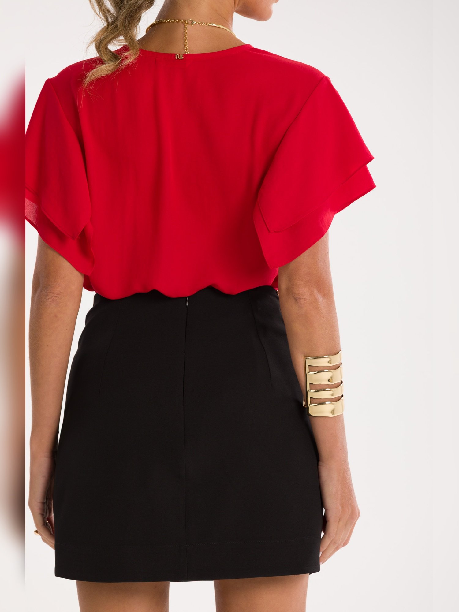 05 shorts saia rebeca preto