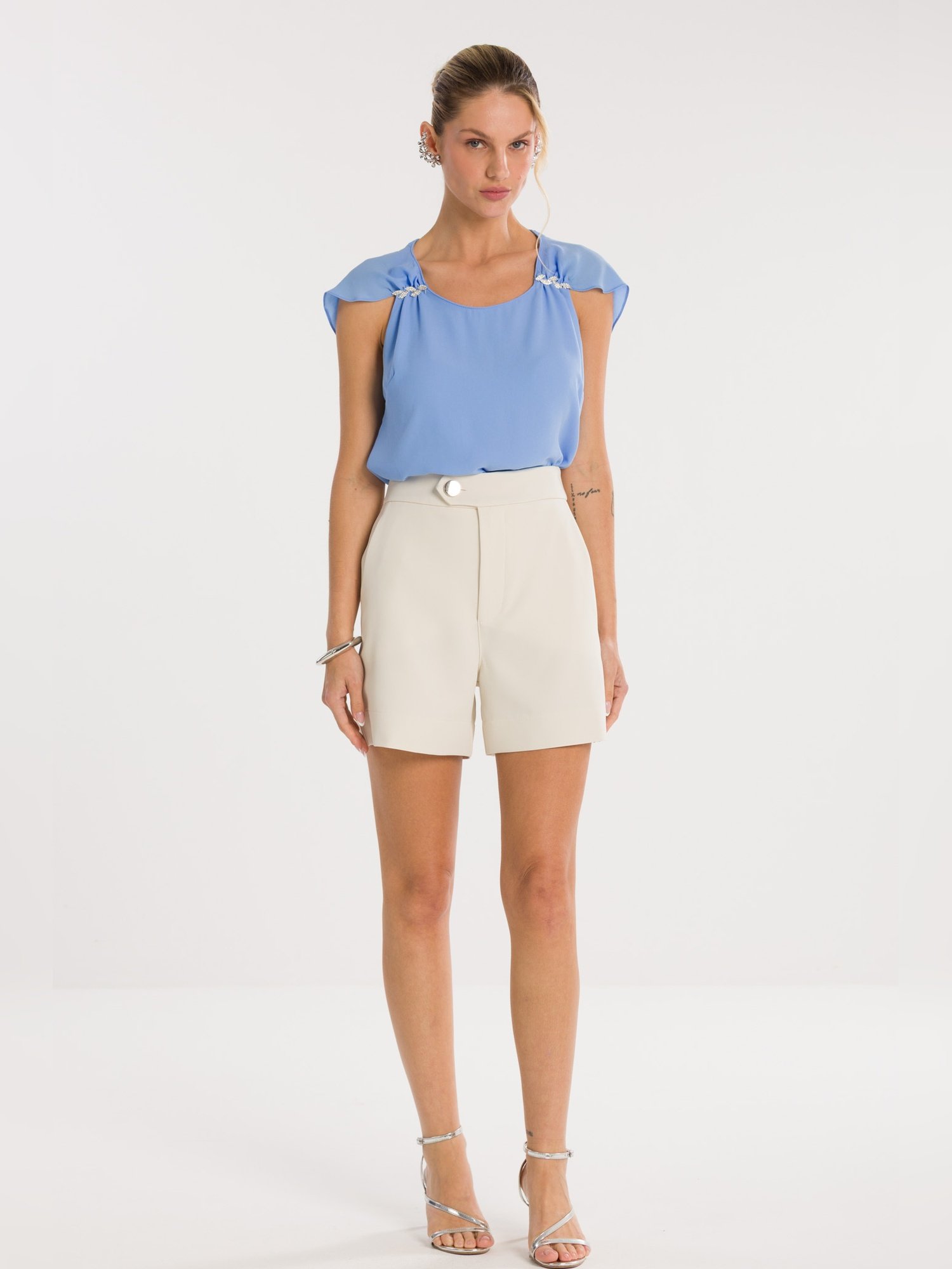 03 regata alca transpassada taissa azul