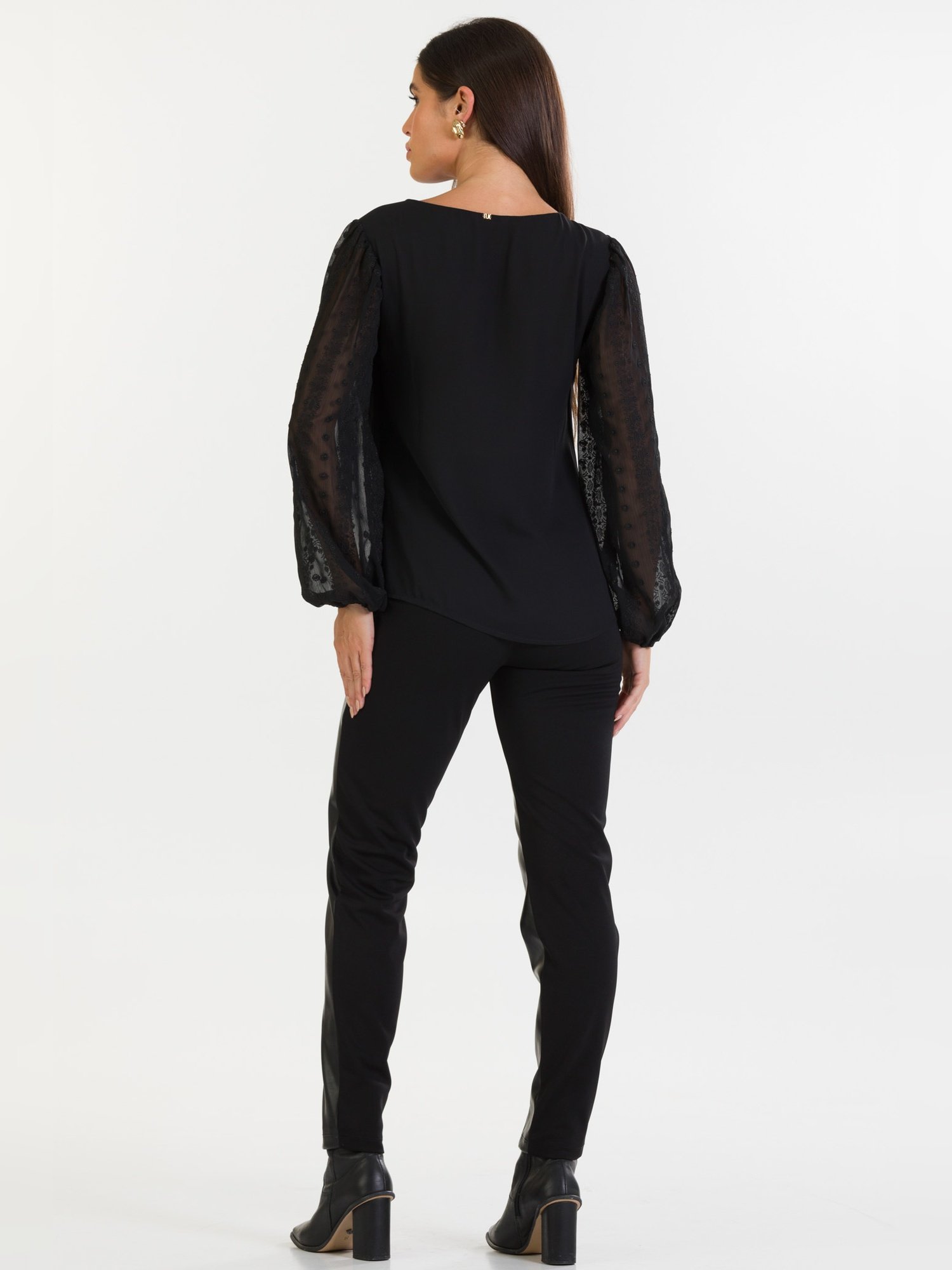 0a06caff0fe4881b927e3db51d982e87 jpg 9266