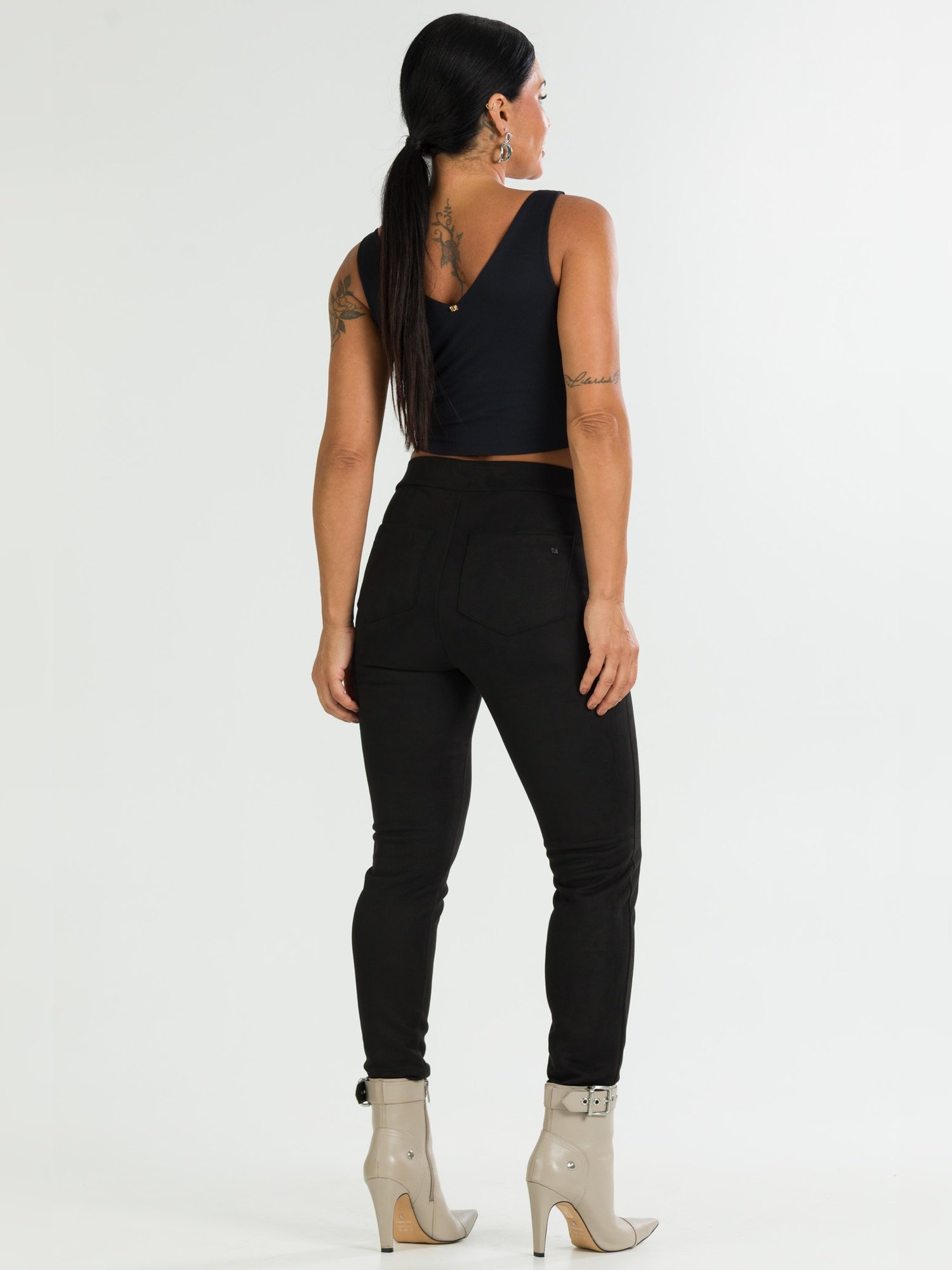 310e3a6a9d0cc3629f6d2beb77733c0f jpg 9485