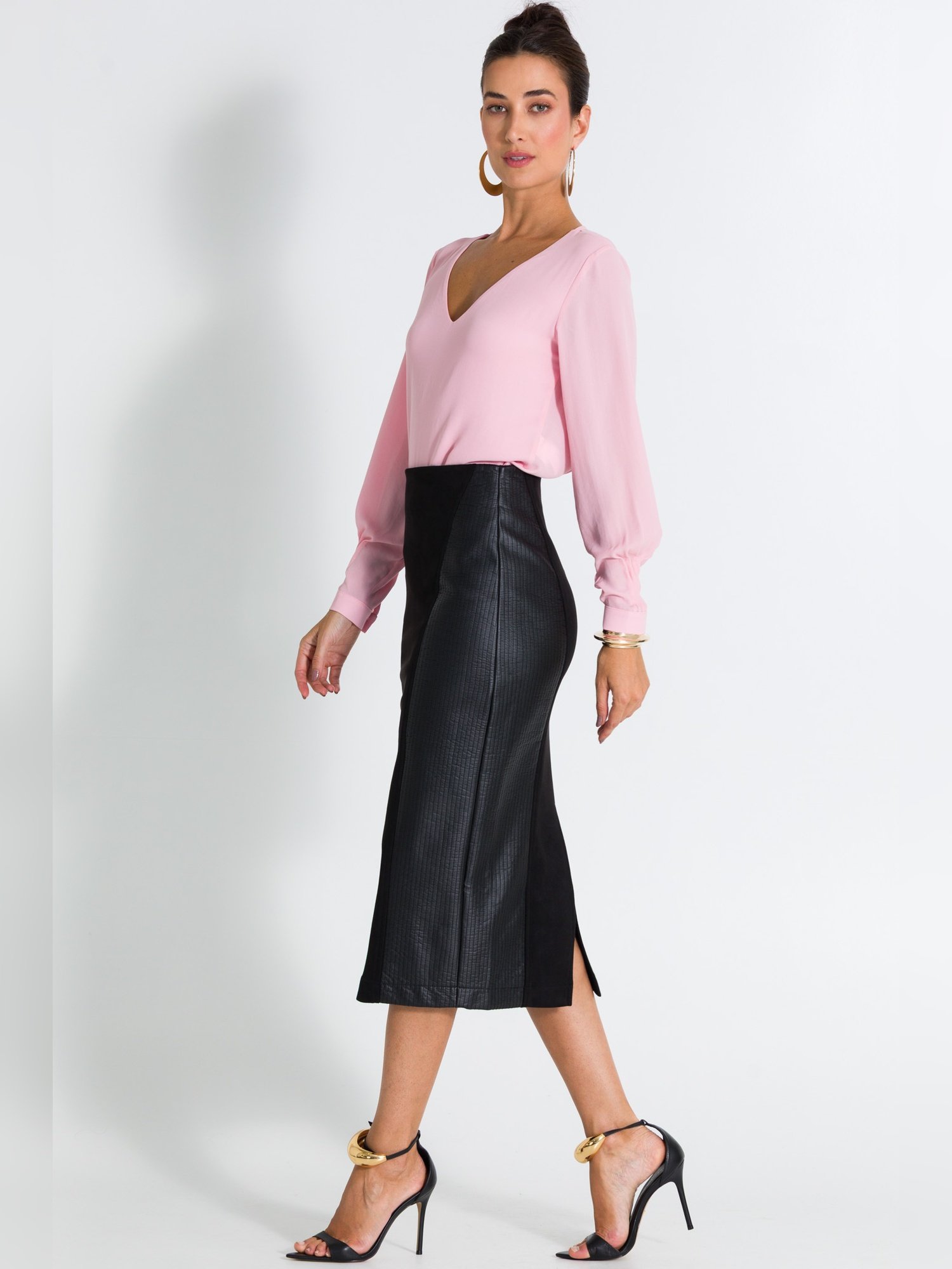 5f9f4532085c38075d8e59ca5df2318a jpg 9523