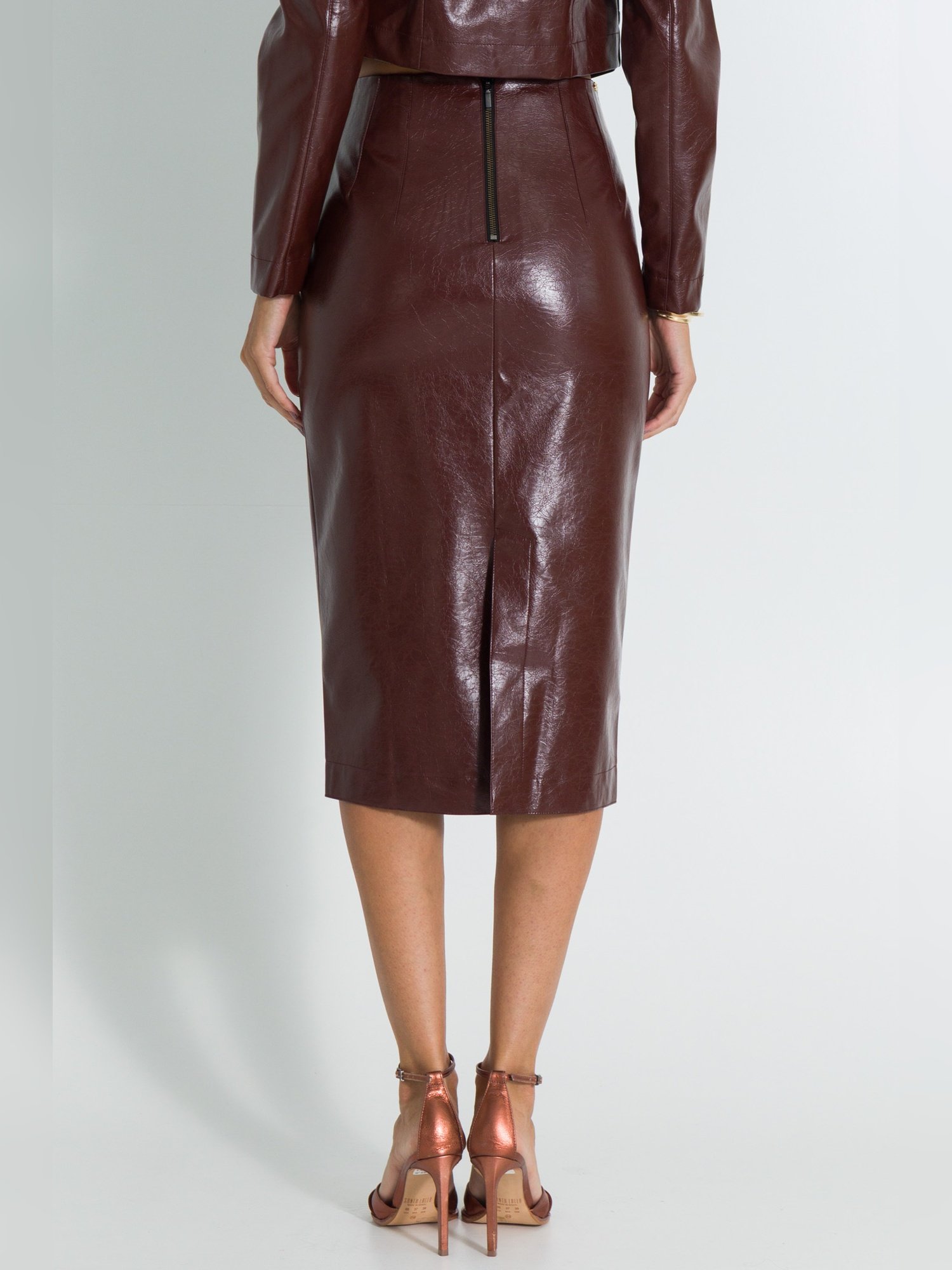 6bd64cb353d0d2a59cf85c4e7e34756f jpg 9577