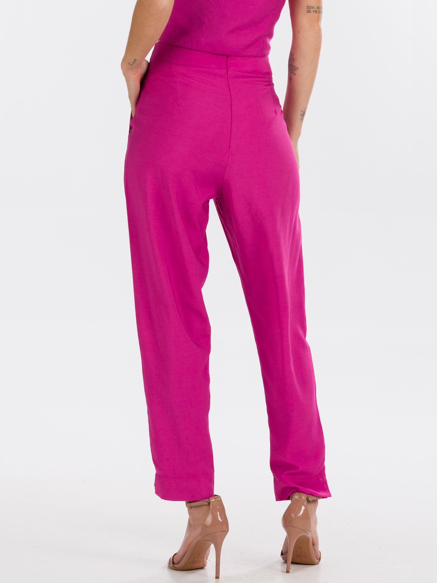 7e8b777215ccd765172f807b9d584564 jpg 8272