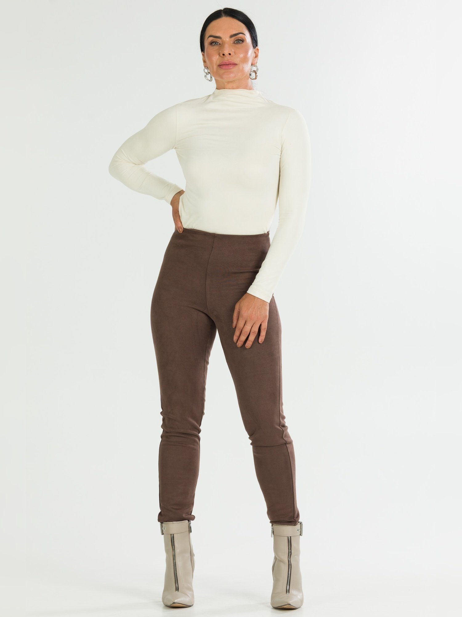 82de9fc7b835bf3cdb1b03b64df8f96e jpg 9483