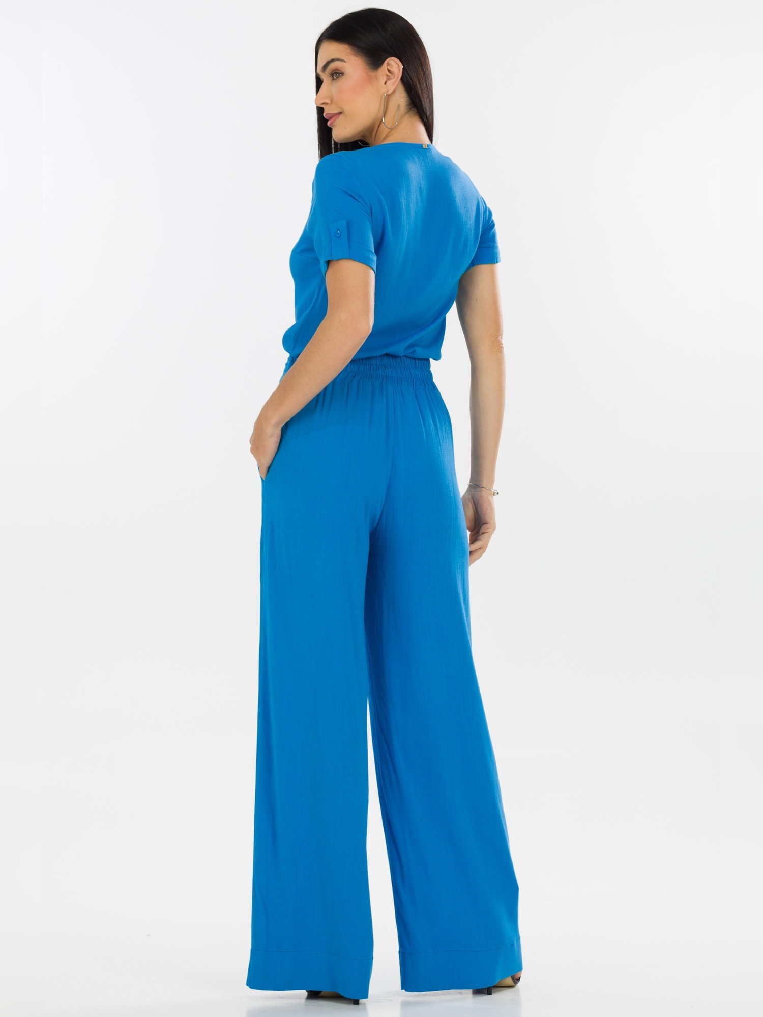 c4a42ae400c24689bd183403c5e6d1dd jpg 7975