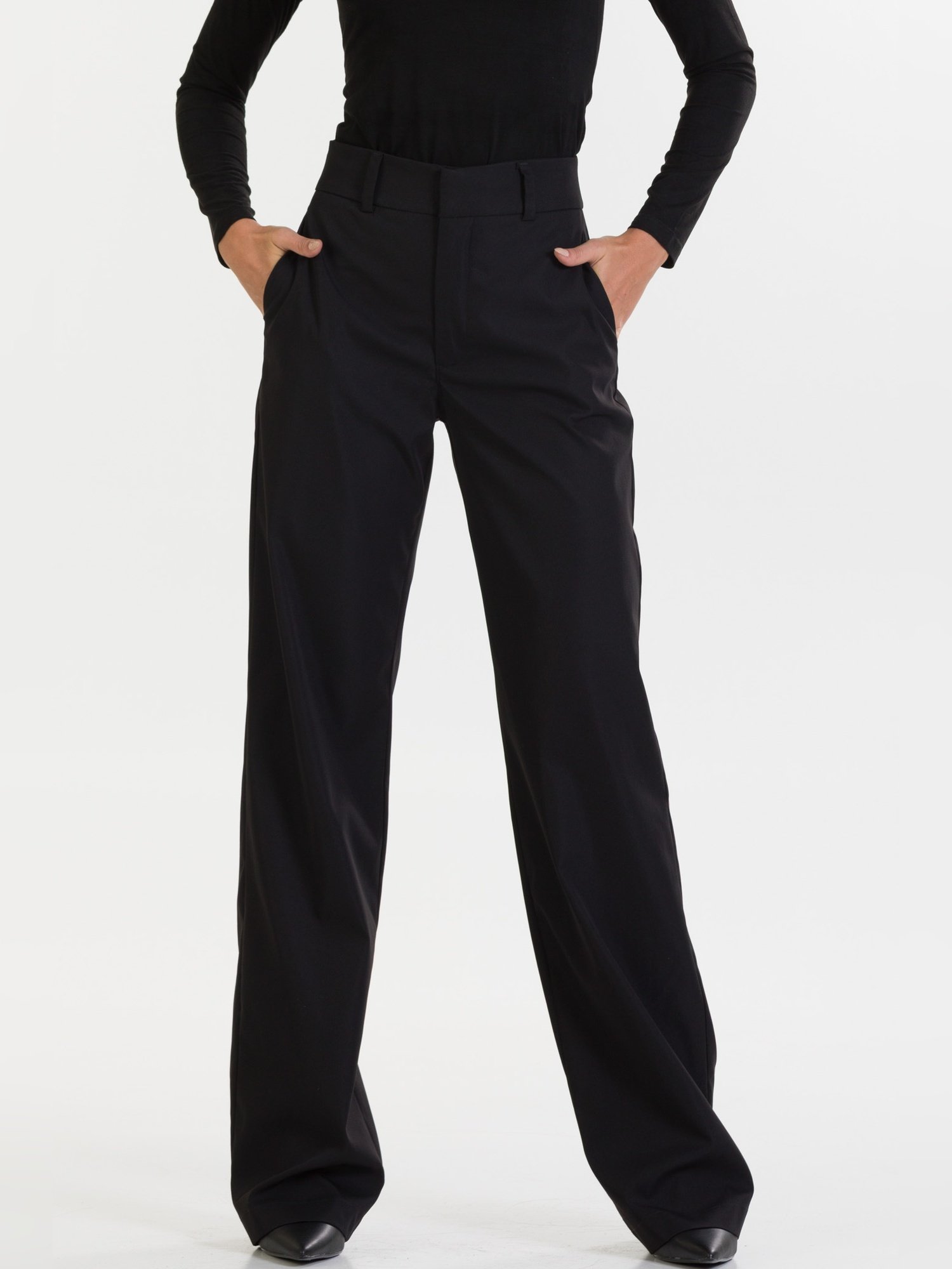 529b21321e9fc54415edae077fd0d638 jpg 11129