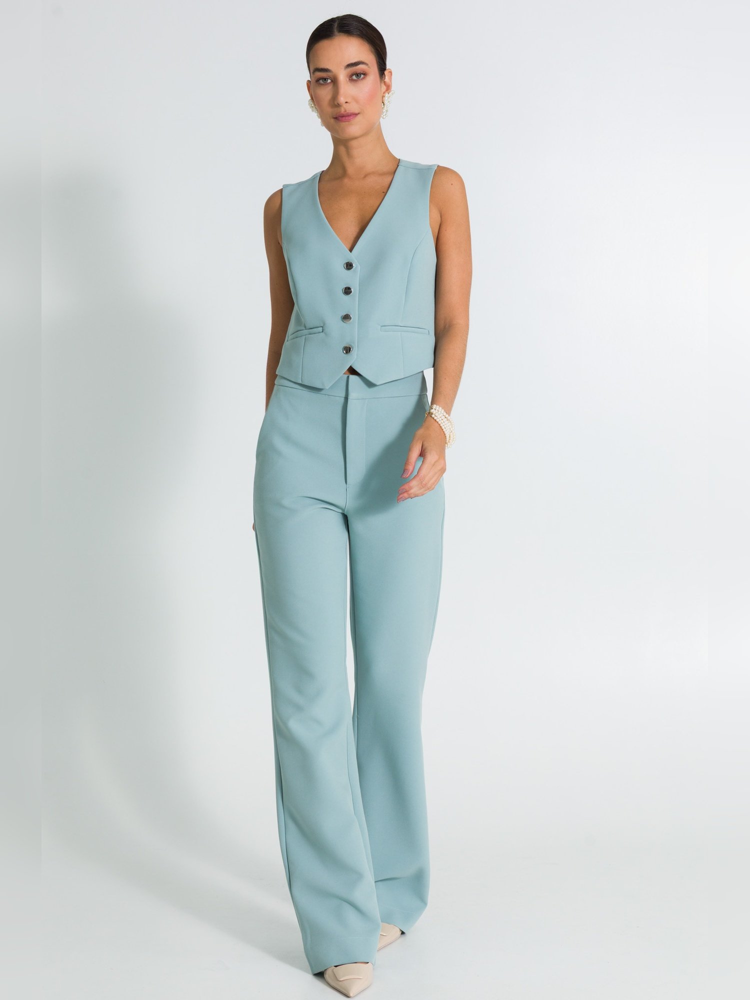 4d153b437a46277ffcf6230a775d1920 jpg 11516