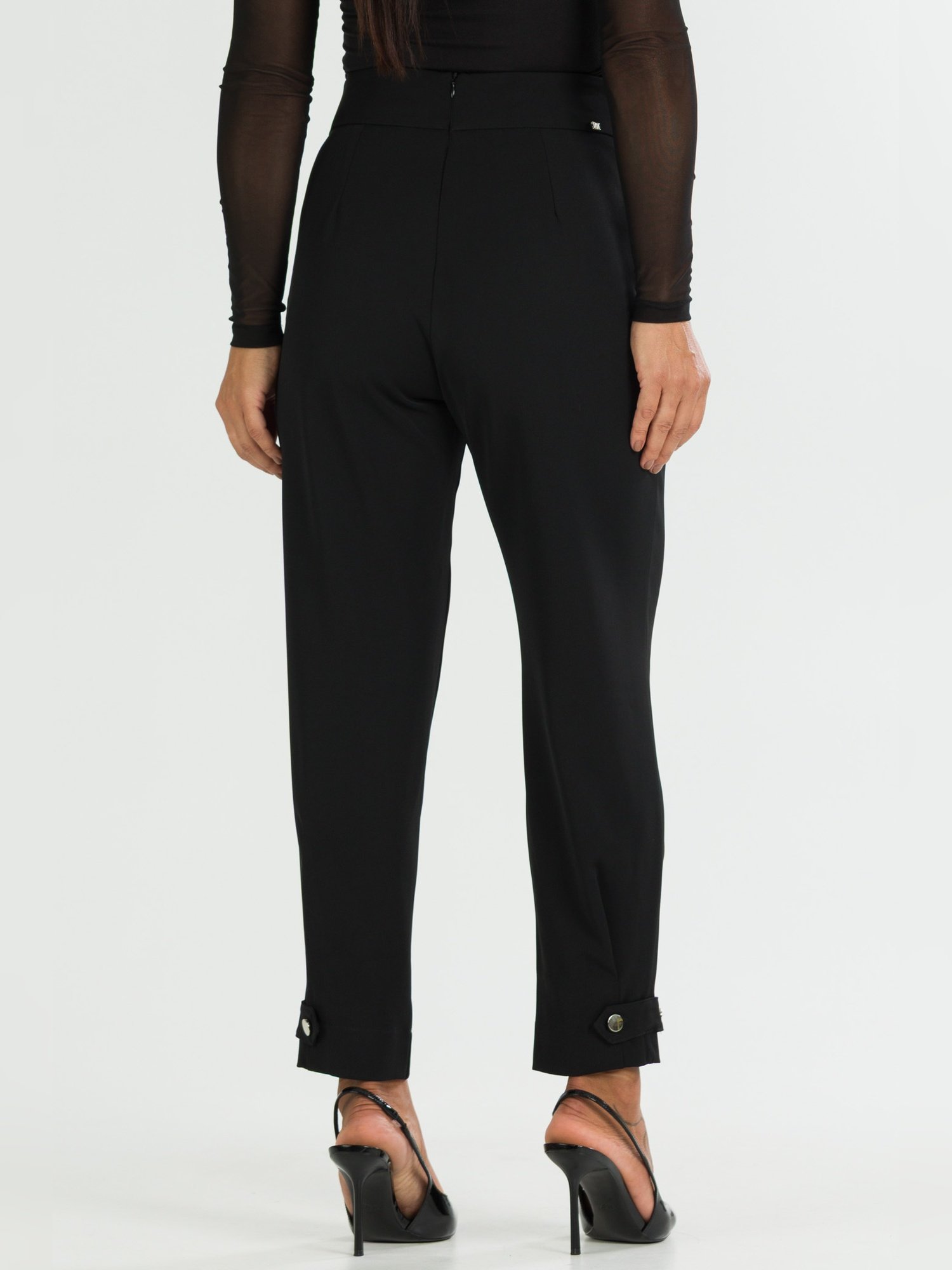 3edb244852d4bbeda825b07d0a0a32ec jpg 11656