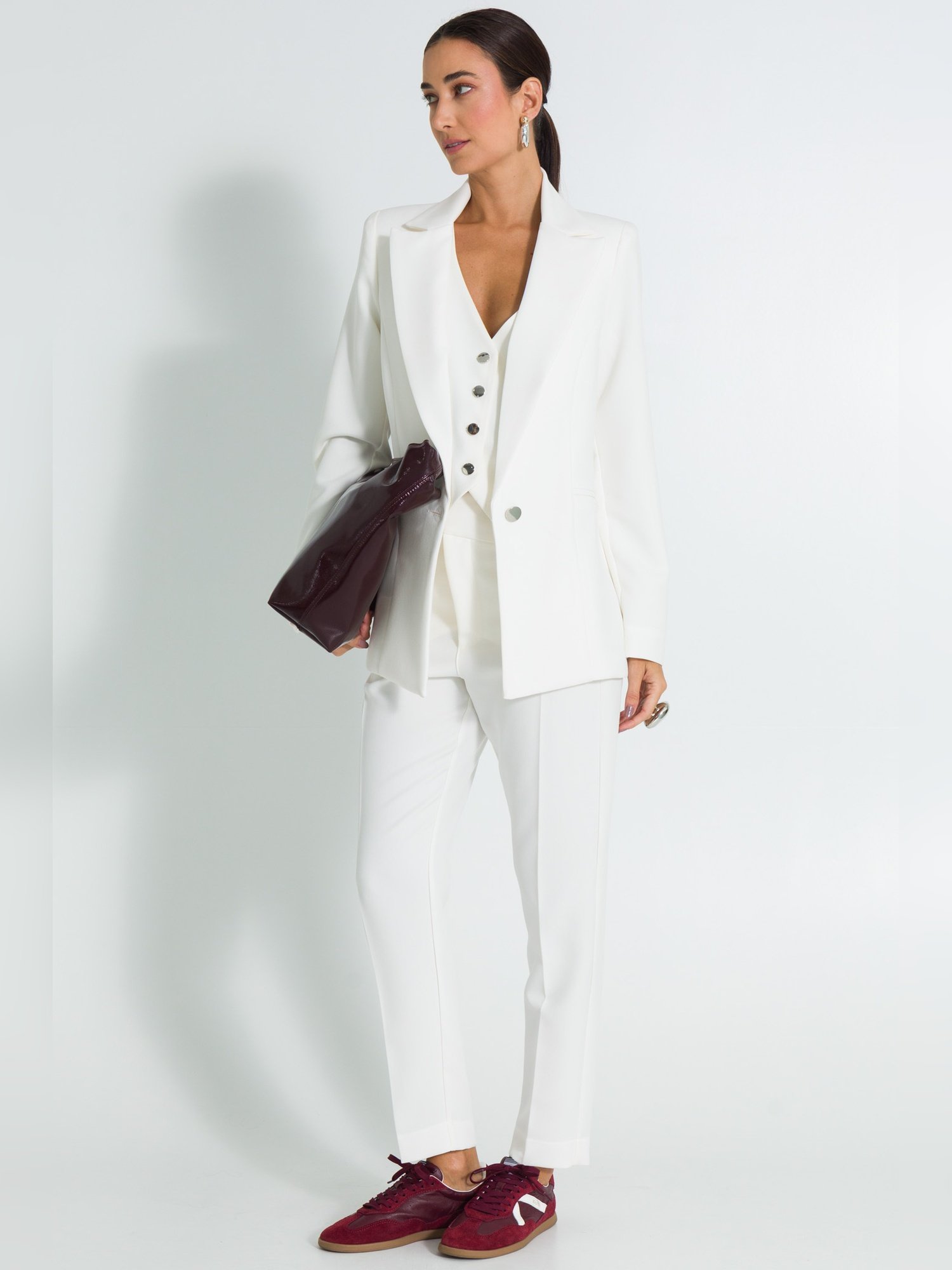 467d6d40d3df7a78a0f33b8356354401 jpg 11700