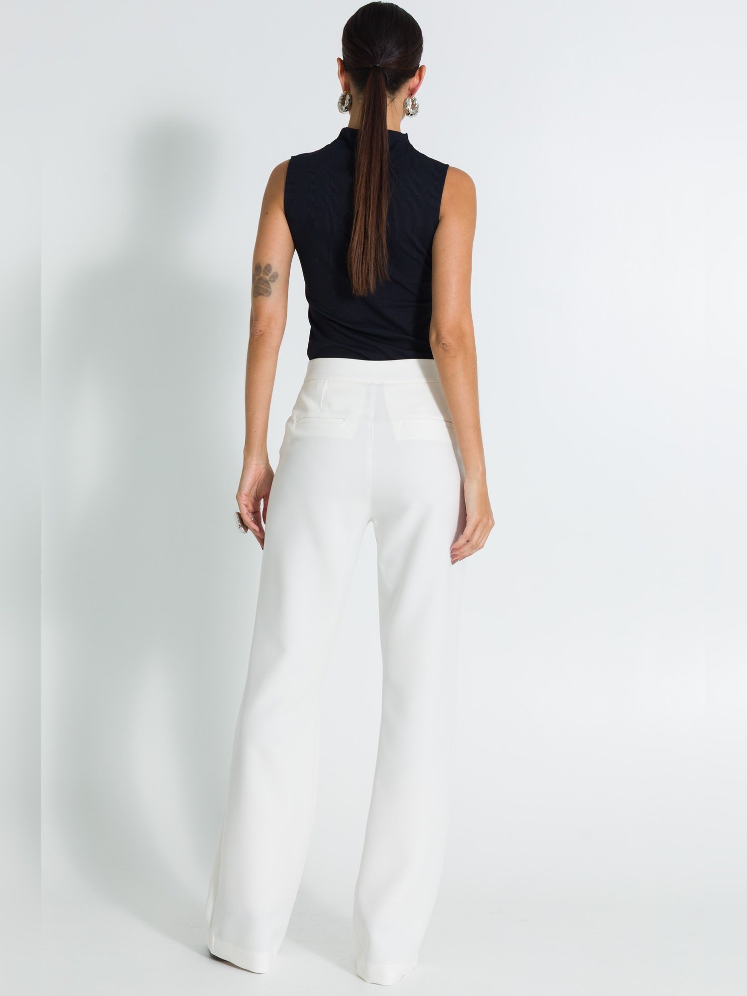 25a1b72451922146886f446866817f3b jpg 11705