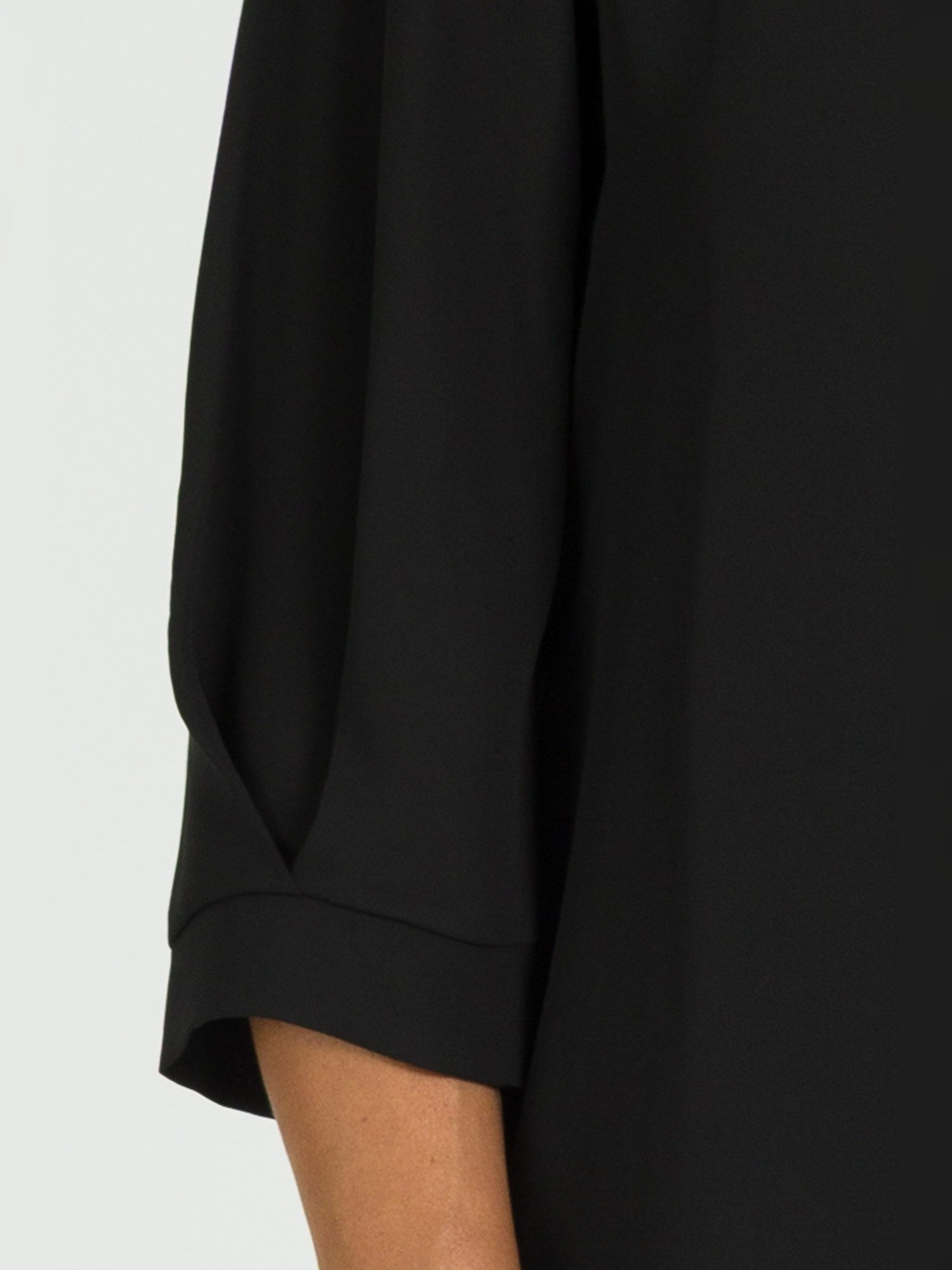 551774c7d29ba2c457866a9a2ec62b24 jpg 11727