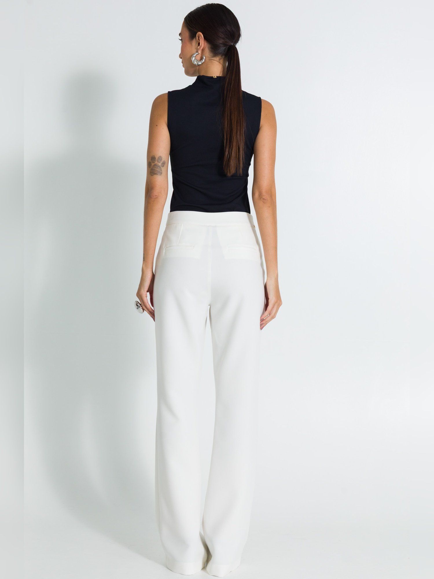 affc2c6bf3f8a972d64a0c92c7a18ad2 jpg 11311