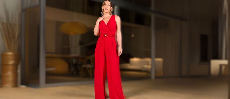 Macacão Alfaiataria Feminino: Como Usar em Diferentes Ocasiões com Estilo Macacão Alfaiataria Feminino: Como Usar em Diferentes Ocasiões com Estilo