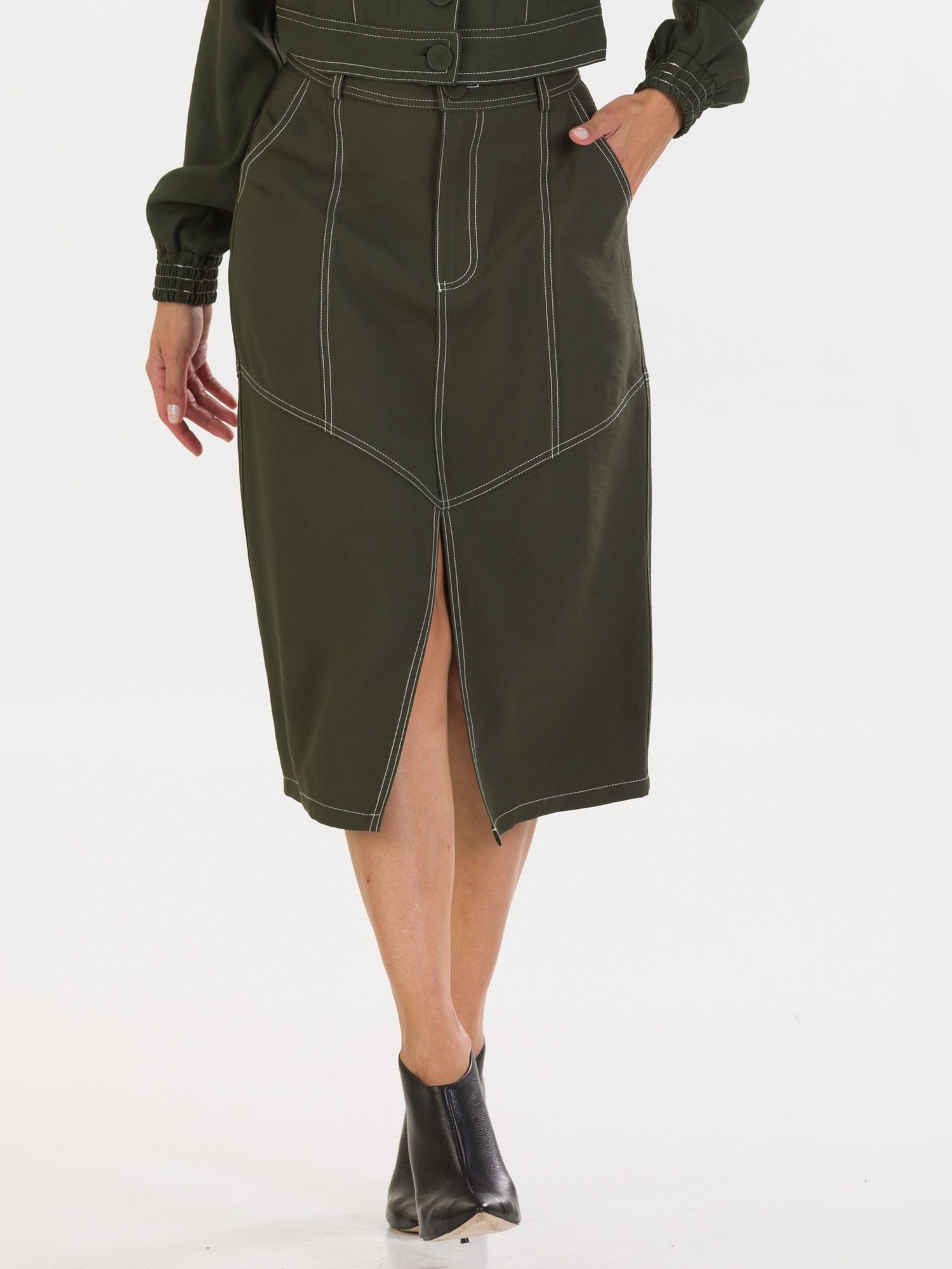 810881296f8e38abadc62a64a17d472a jpg 6612