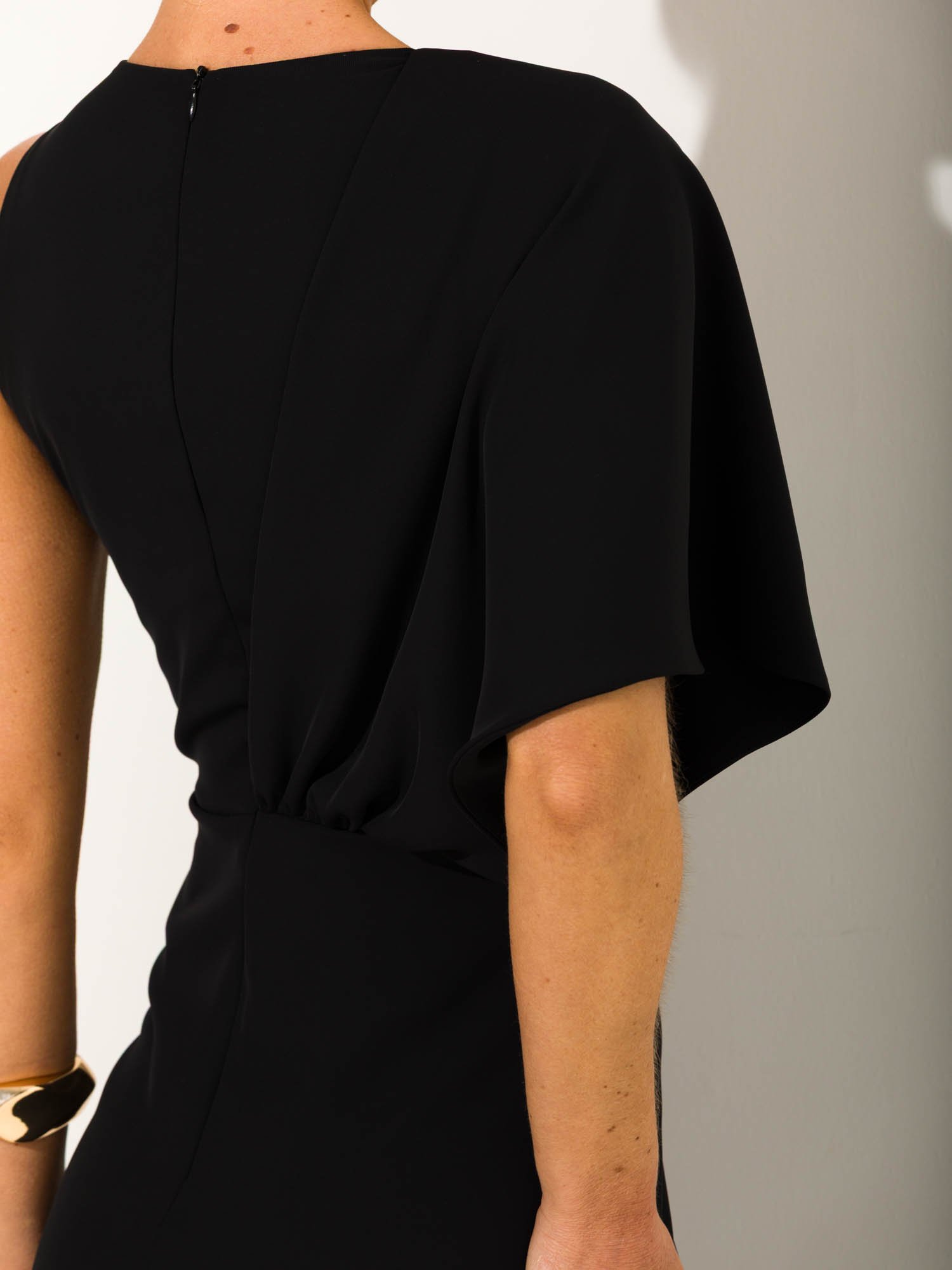 010032 preto detalhe 1 13165